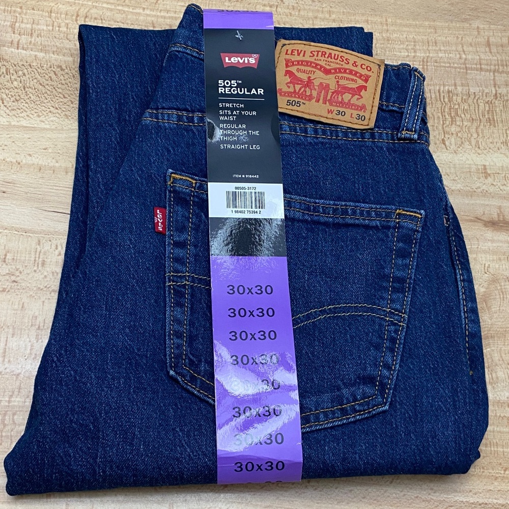 NWT Levi’s Men’s 505 Regular Straight Leg Jeans, Dark Blue 30x30